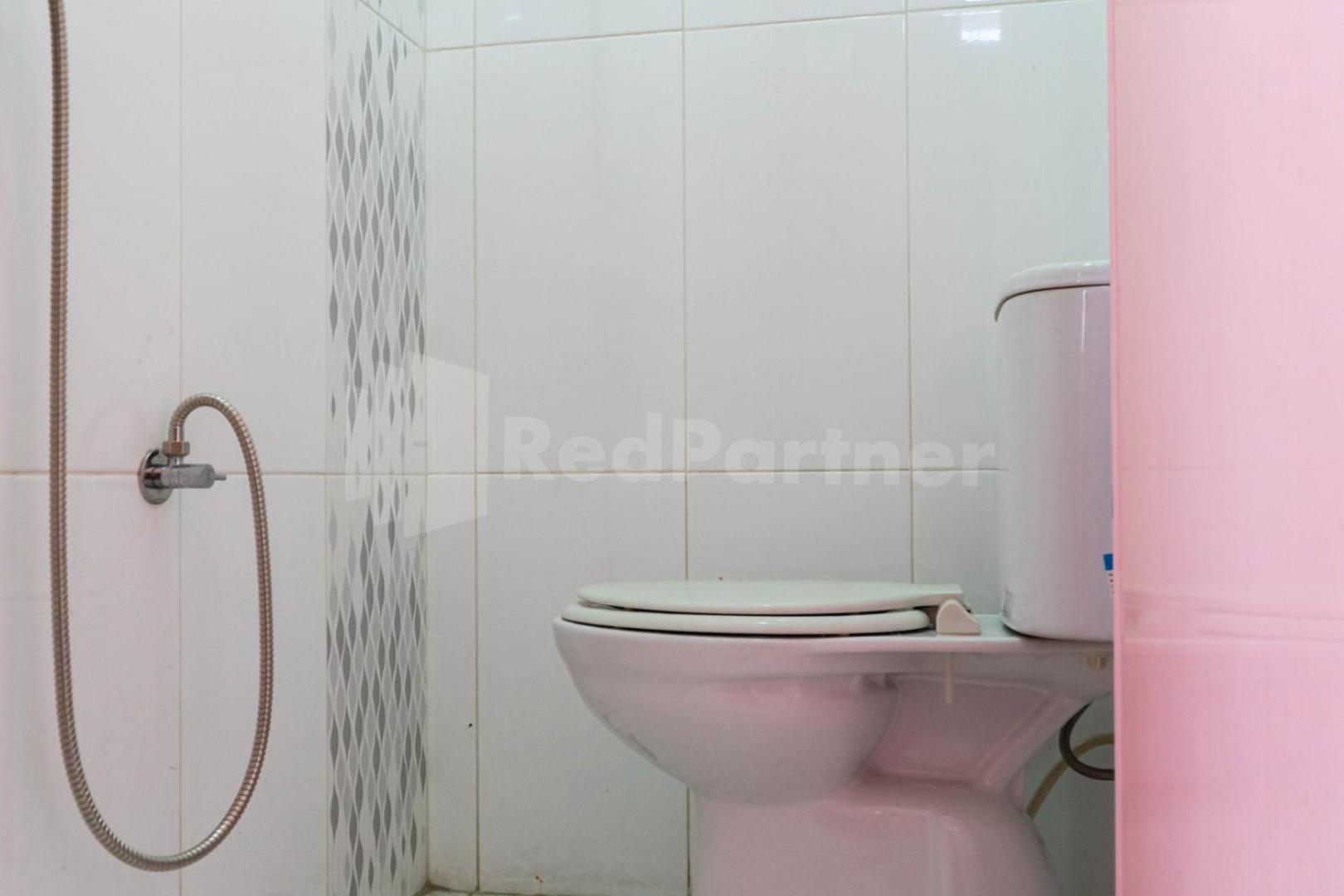 Asri Residence Near Jalan Iskandar Muda Medan Mitra Reddoorz Eksteriør bilde